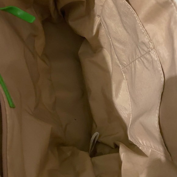 SOLD * SOLD Women’s Limited Edition Travel Tote Shiny Crème with Green Accents - Picture 14 of 16